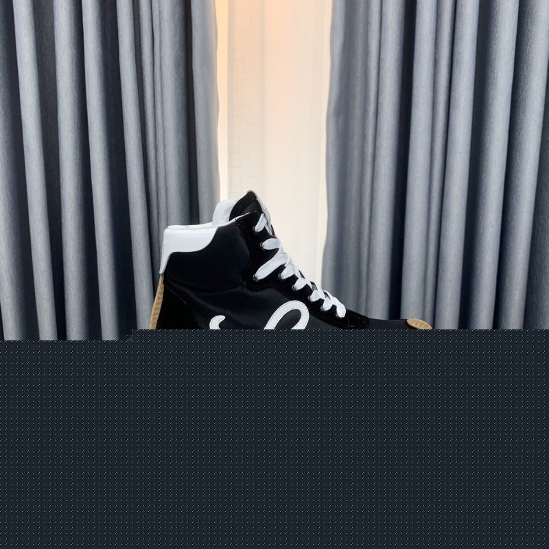 l*ew* sneakers